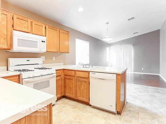 5th image of 4845 Athens Bay Pl