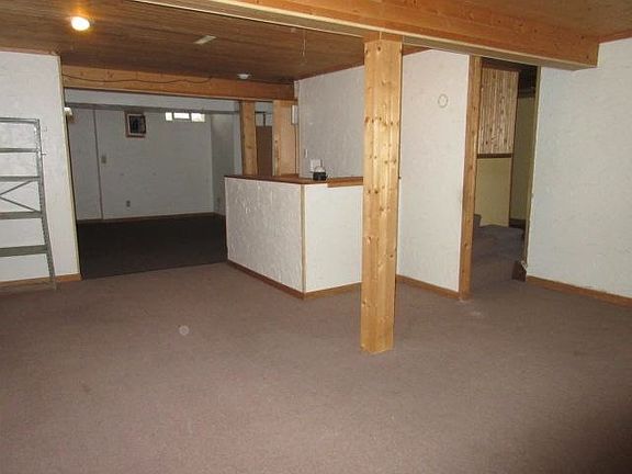 2nd image of 5300 W Rose St