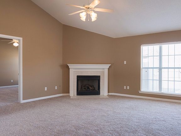 3rd image of 9840 Averbury Dr