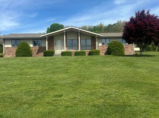 263 Browning Loop, Pineville, KY 40977