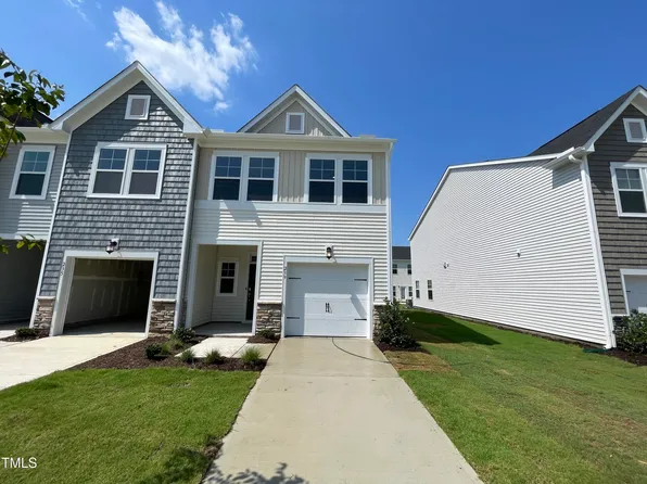 239 Paramount Dr, Smithfield, NC 27577