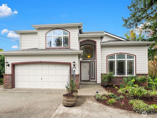 16811 10th Avenue SW, Seattle, WA 98166