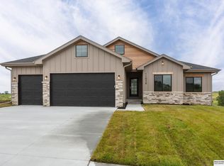 11026 S 217th St, Gretna, NE 68028