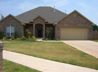 1832 Kamber Ter, Edmond, OK 73003
