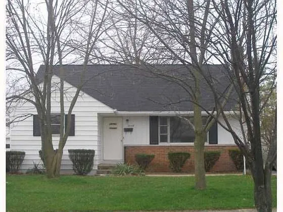 2987 Voeller Cir photo 1