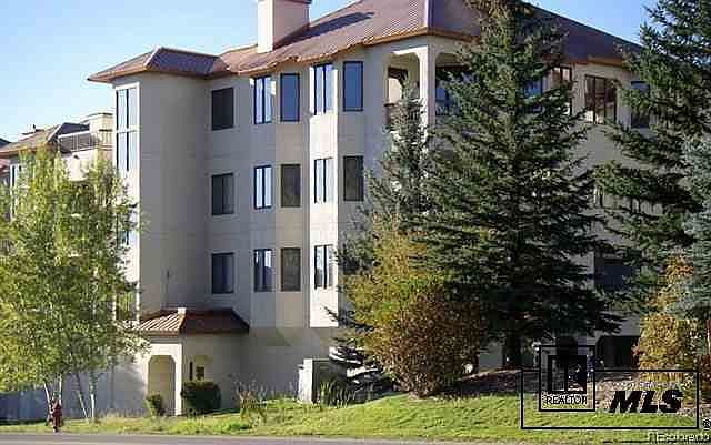 1st image of 2800 Eagleridge Drive Unit 9, Bldg C - Windsor