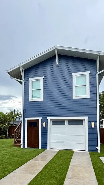 Studio, 378 sqft, $1,950 — Photo 2