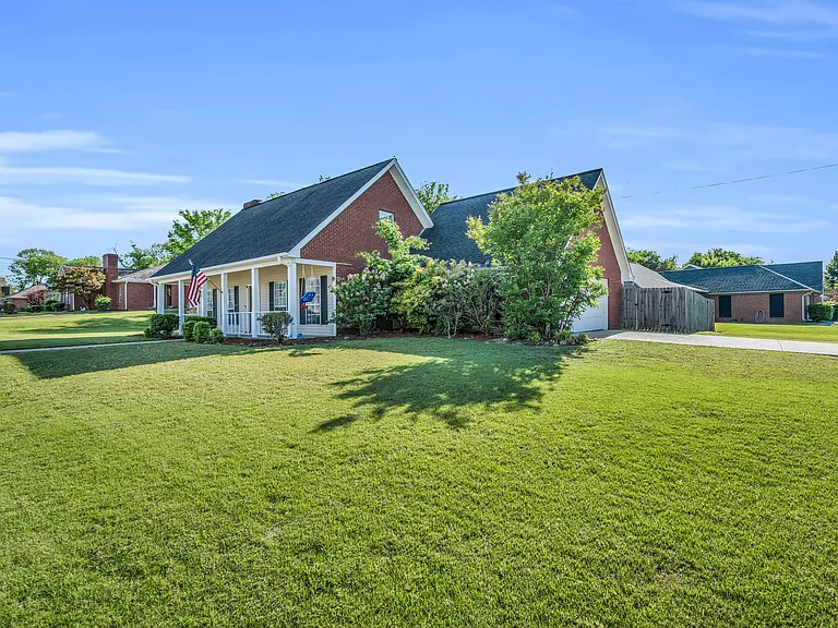 313 Hillfield Cv — Photo 13