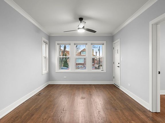 4th image of 5542 W 64th St