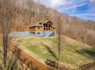 375 Buckeye Hollow Rd, Smithville, TN 37166