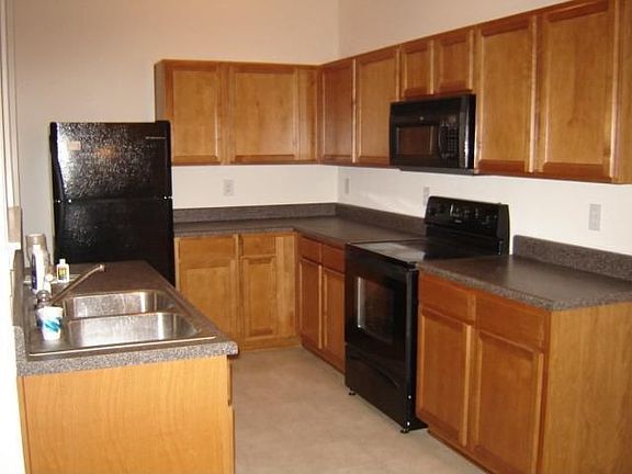 maple kitchen all appliances