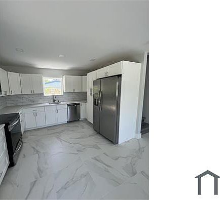 3rd image of 981 W 37th St