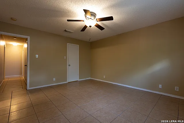 5602 Timber Bark — Photo 22