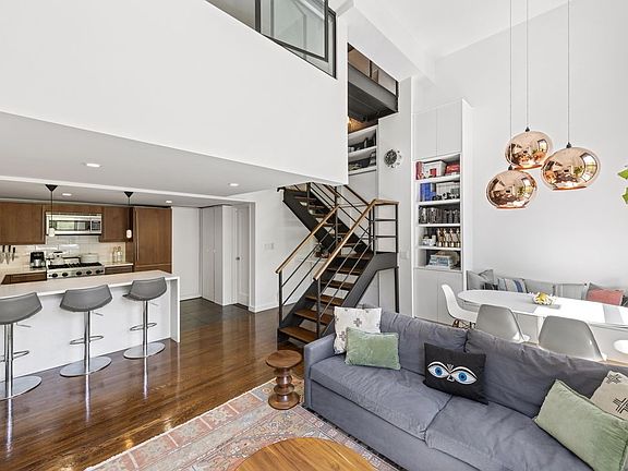 2nd image of 305 2nd Ave APT 336