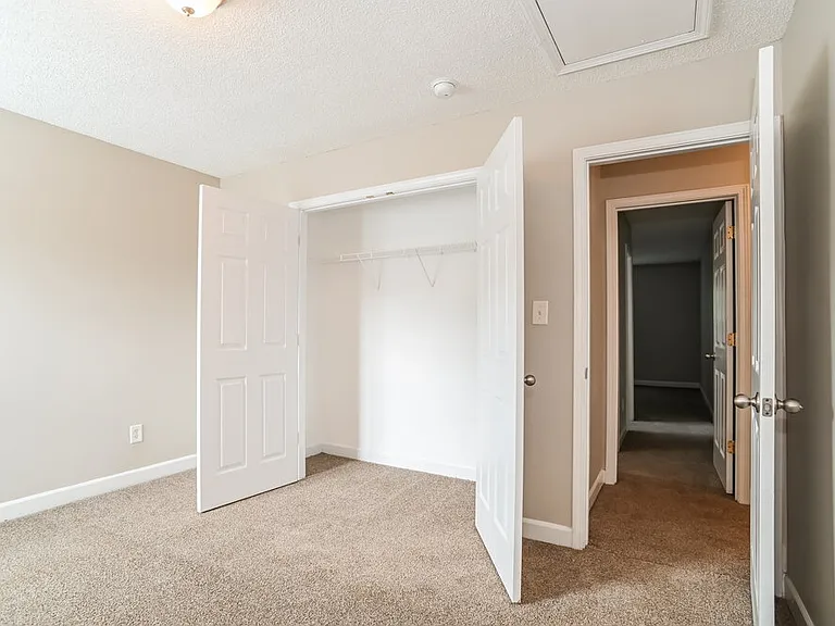 604 Overlook Rd — Photo 13