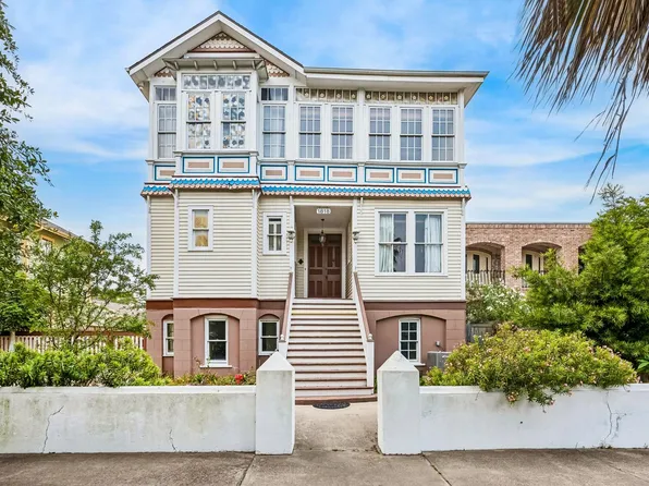 1818 Broadway St, Galveston, TX 77550