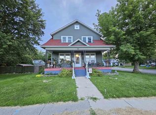 505 Elm St, Mauston, WI 53948