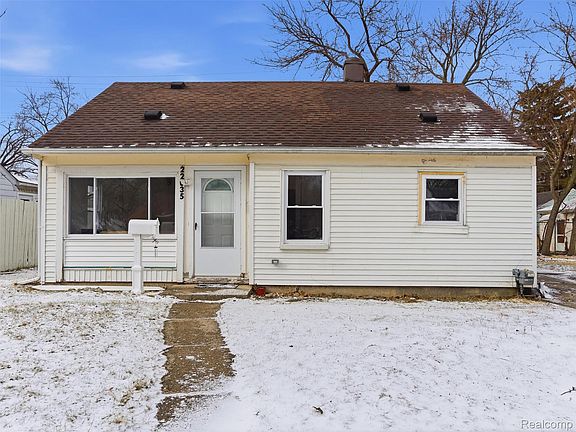 2nd image of 22035 Scotia Rd