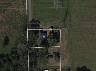 315 Riggins Rd, Thompsons, TX 77481