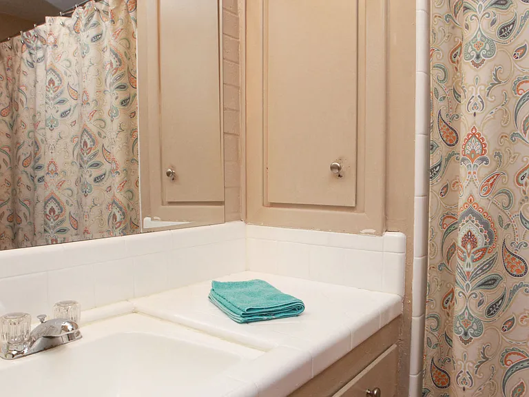 1226 S Saint Louis Ave #15 — Photo 12