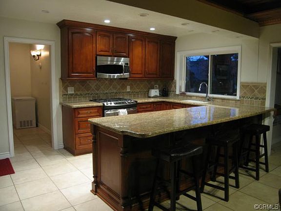 2nd image of 122 Serrano Pl