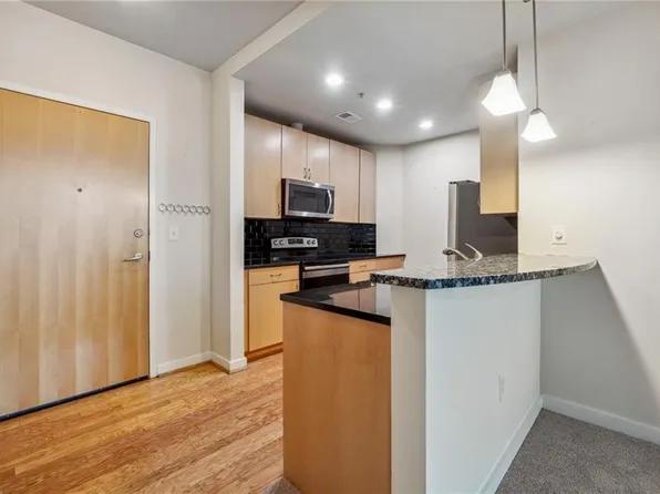 400 W Peachtree St NW Unit 1715, Atlanta, GA 30308