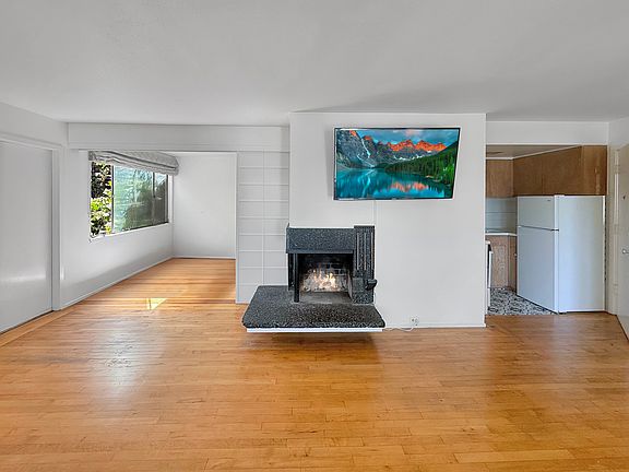 2nd image of 90 Alta St #7