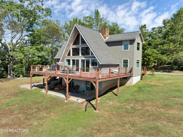 721 Lake Vista Dr, Friendsville, TN 37737