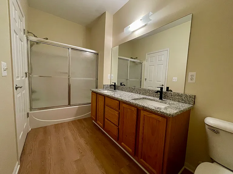 474 Village Dr — Photo 17