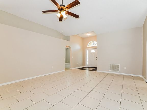 5th image of 5070 Silver Thistle Ln
