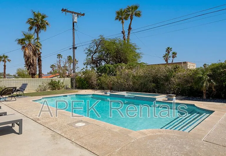 2415 E Finley Rd — Photo 67