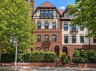152 Burns St #2, Forest Hills, NY 11375