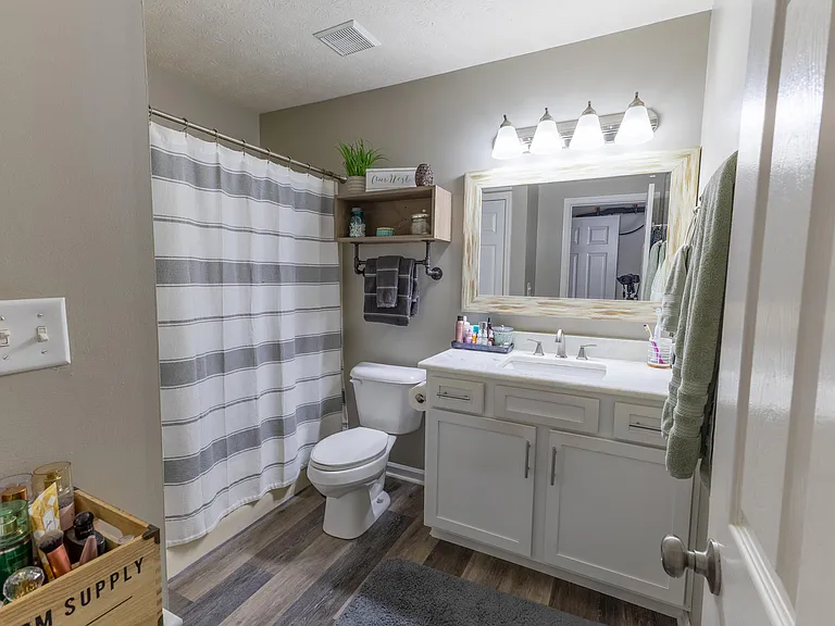 4216 Kensington Garden Ct — Photo 12