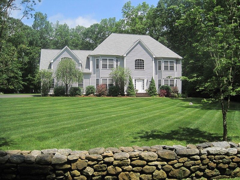 Picture Perfect Colonial