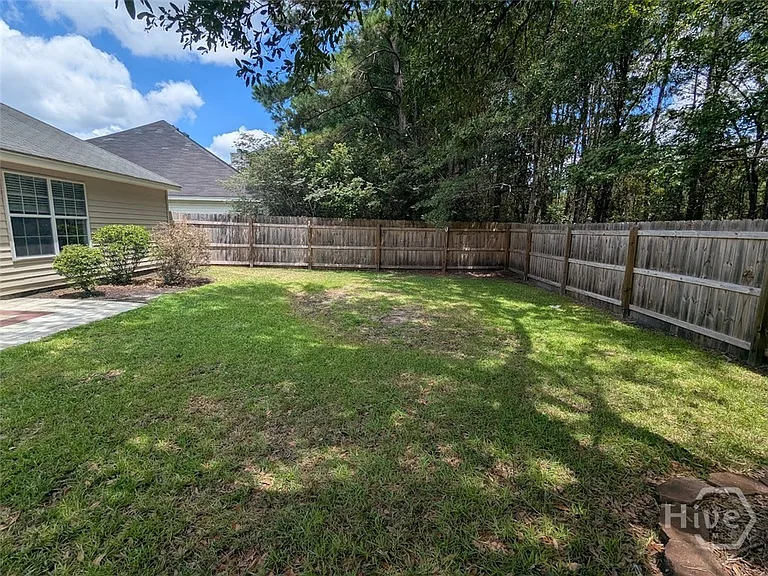 89 Carlisle Ln — Photo 21