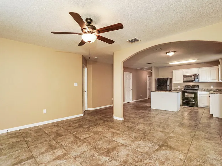 11475 Coral Cyn — Photo 5