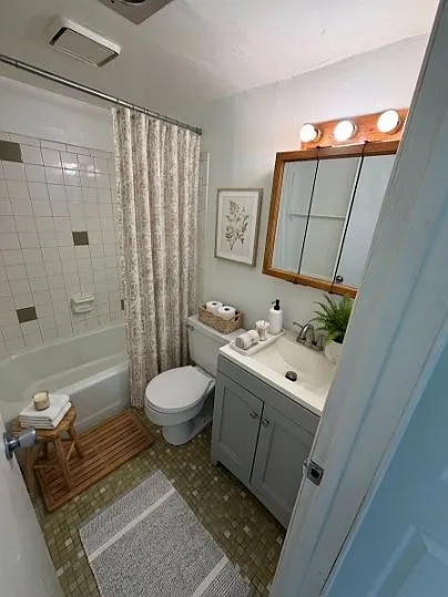 744 Michigan Ave E #4 — Photo 9