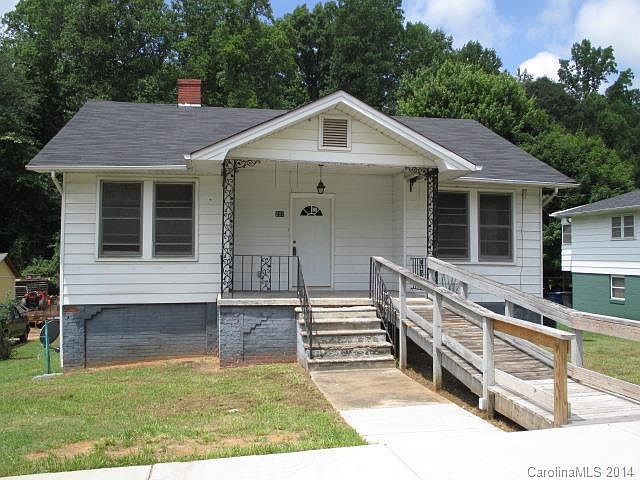 1st image of 202 River St