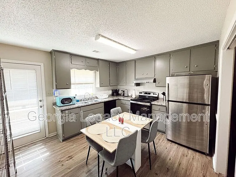 64 Creek Side Dr — Photo 16