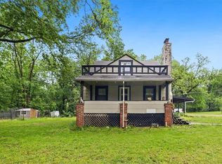 7508 Walnut St, Pleasant Valley, MO 64068