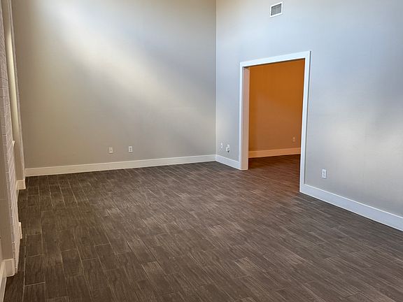 3rd image of 2445 Monarch Dr Unit 1301