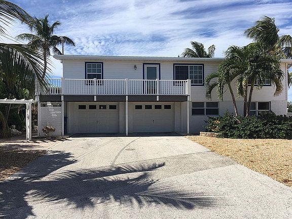 2nd image of 111 Patricia Ln