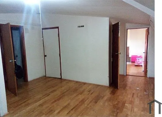 32 Sanford Ave #2 — Photo 7