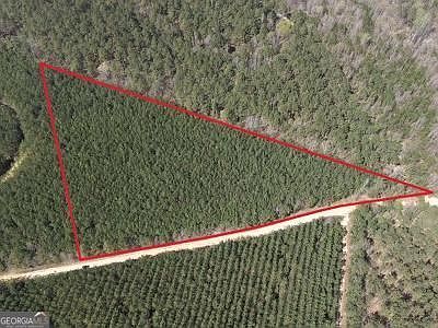 2nd image of 15 Hollis Norman Rd