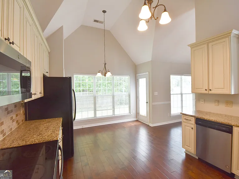 208 Turnbridge Cir — Photo 23