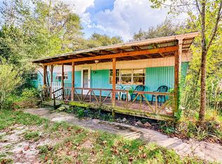 185 Lakeview Dr, Melrose, FL 32666