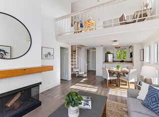 20371 Bluffside Cir APT 401, Huntington Beach, CA 92646