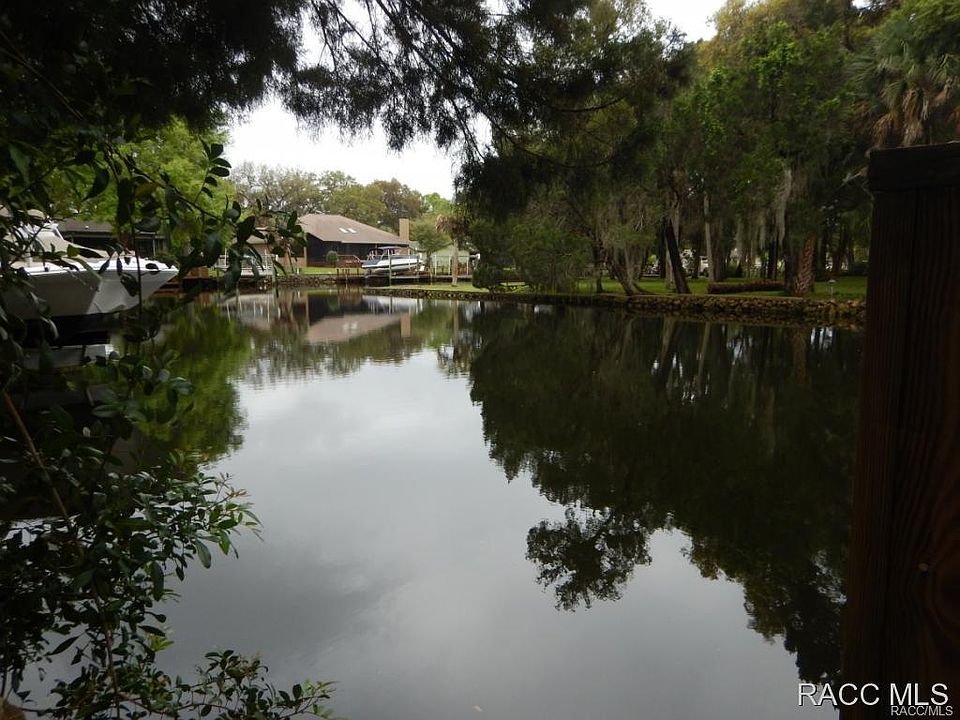 1st image of 11768 W Riverhaven Dr