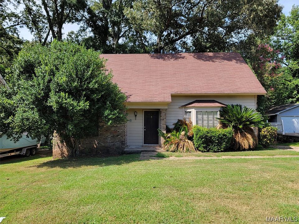 1st image of 3113 Milan Dr