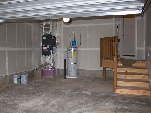 2nd image of 8724 NE 28th Way